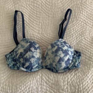 VICTORIA’S SECRET PINK bra